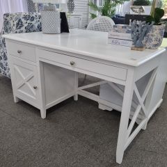 "Montauk" Hamptons Style Timber Desk 1 Door & 2 Drawers White, 140cmWx55cmDx76cmH (RRP $1099)