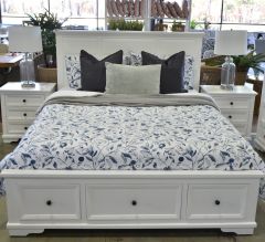 "Emily" Hamptons Style Solid Timber Queen Bed Frame in White, 215cmL x 167cmD x 120cmH (RRP $1799)